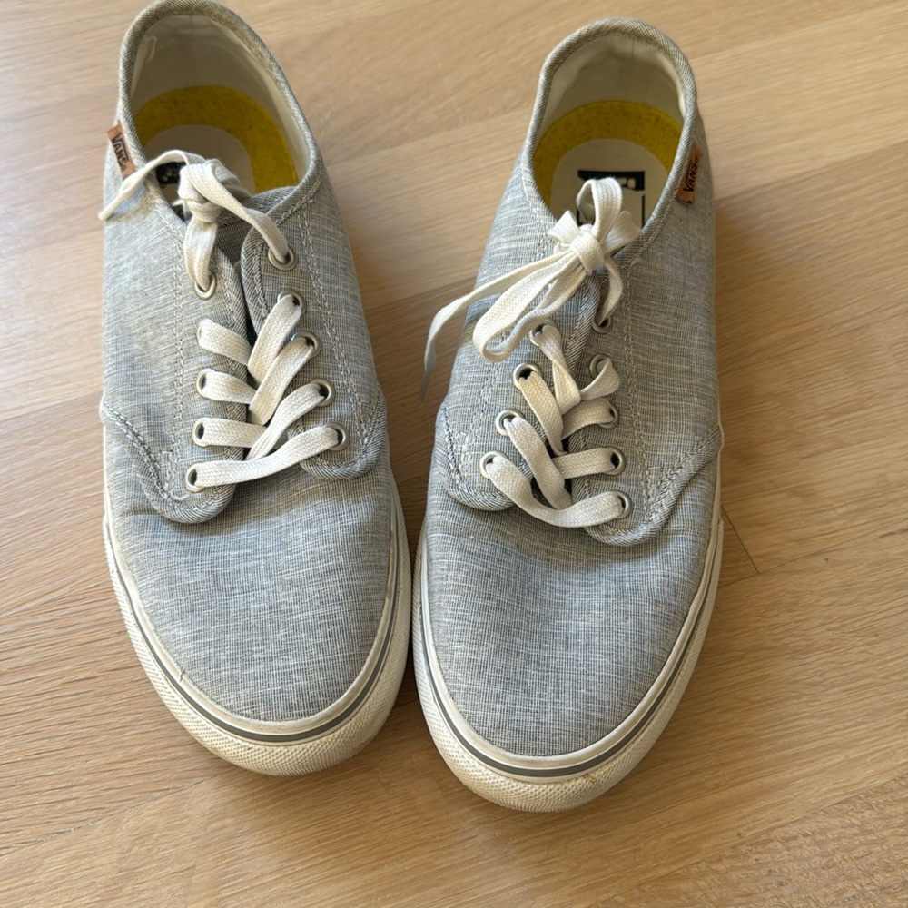 Vans women’s sneakers size 10 gray and white fabric, worn once